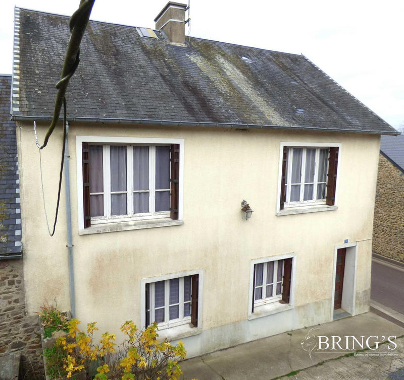 Maison - 93 m² - 4 pièces