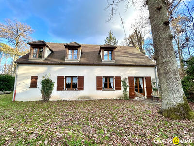 Maison traditionnelle - 139 m² - 6 pièces