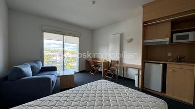 Studio - 27 m² - 1 pièce