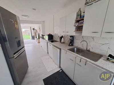 Maison - 87 m² - 4 pièces