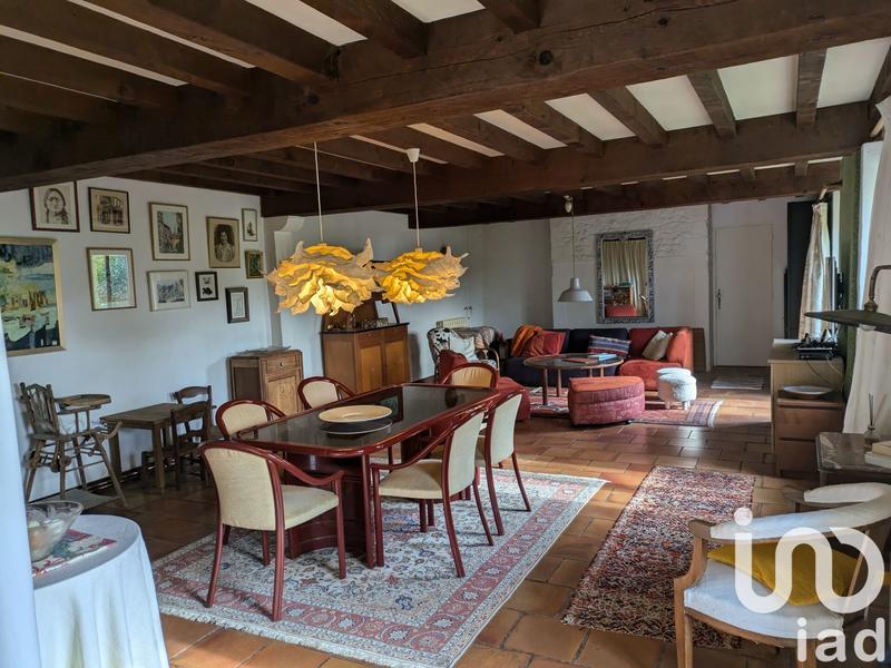 Maison - 217 m² - 7 pièces