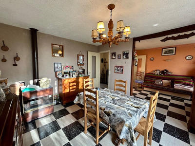 Maison - 81 m² - 5 pièces