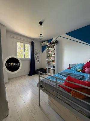 Maison - 142 m² - 5 pièces