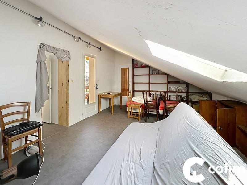 Maison - 143 m² - 5 pièces