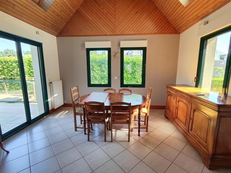 Maison - 178 m² - 7 pièces