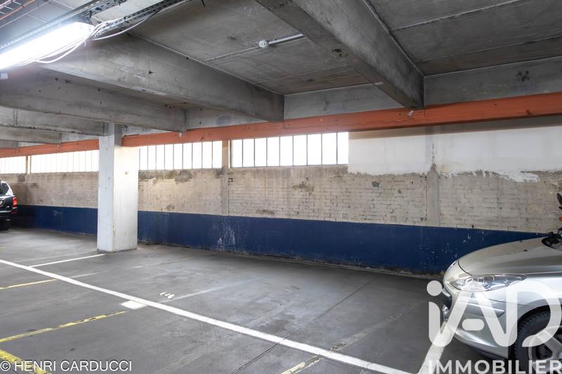 Parking - 21 m²