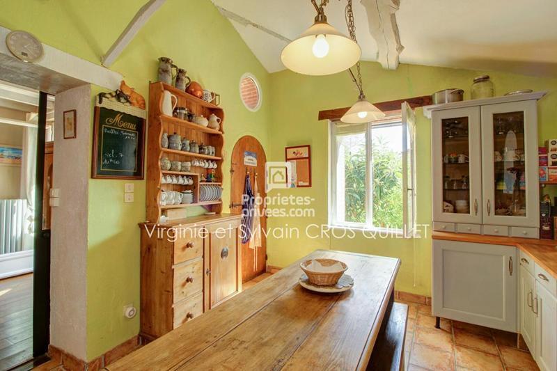 Maison - 200 m² - 10 pièces