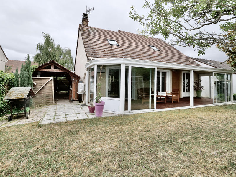 Maison - 157 m² - 6 pièces