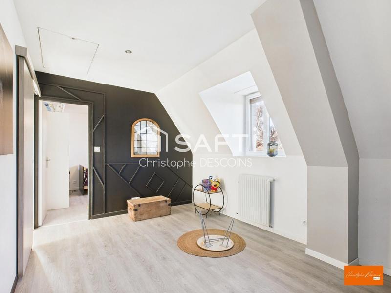 Maison - 105 m² - 5 pièces