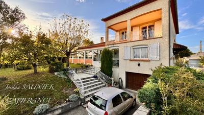 Maison - 253 m² - 8 pièces