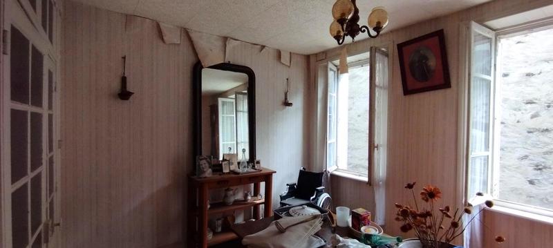 Maison - 190 m² - 11 pièces