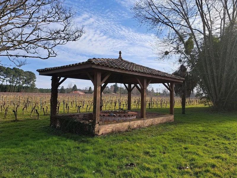 Maison traditionnelle - 170 m² - 6 pièces