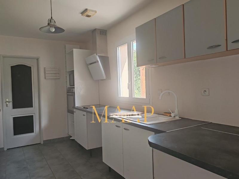 Maison - 117 m² - 6 pièces