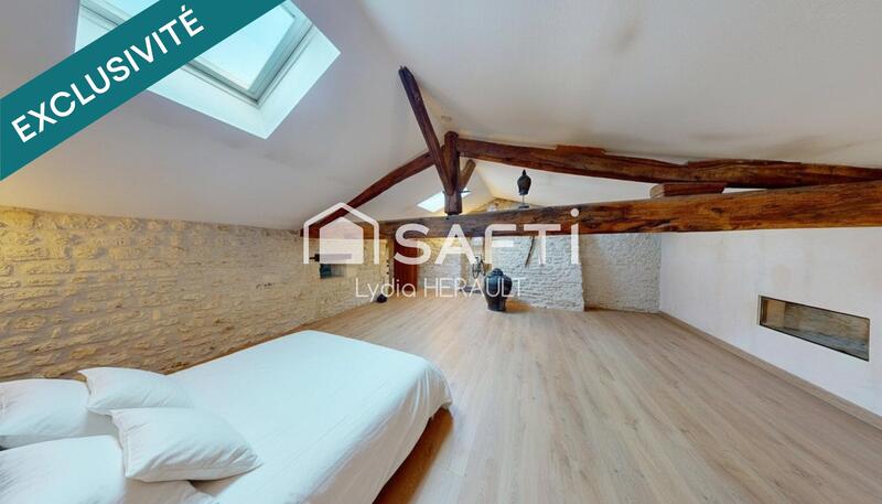 Maison - 374 m² - 10 pièces