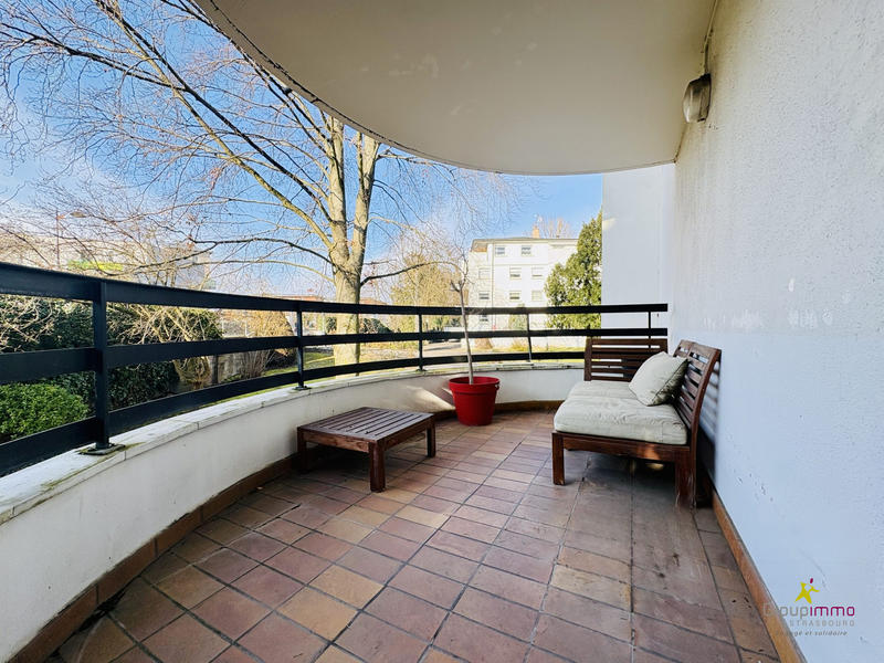 Appartement - 82 m² - 3 pièces