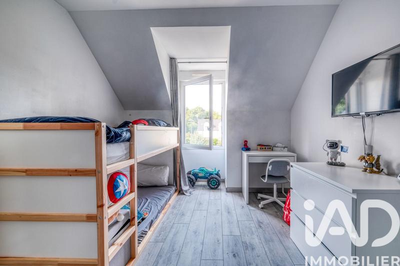 Maison - 140 m² - 6 pièces