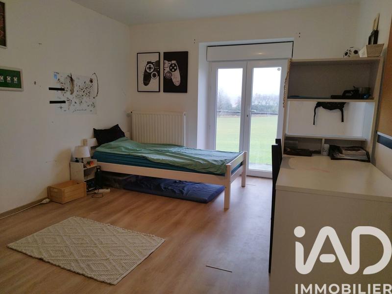 Maison - 214 m² - 9 pièces