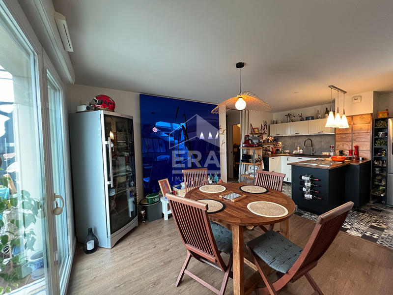 Appartement - 82 m² - 3 pièces