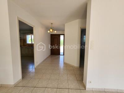 Maison traditionnelle - 155 m² - 7 pièces