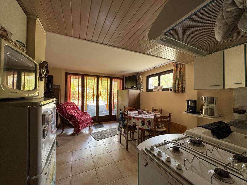 Maison - 182 m² - 7 pièces