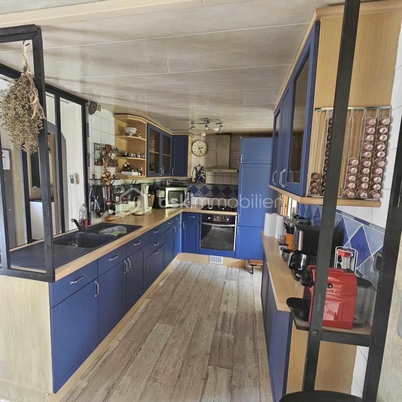 Propriété - 125 m² - 7 pièces