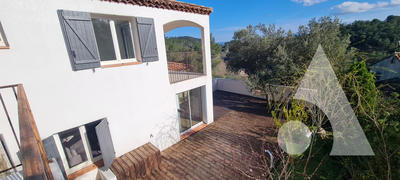 Villa - 160 m² - 6 pièces