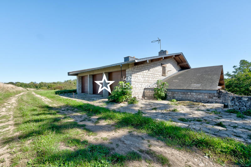 Maison - 215 m² - 7 pièces