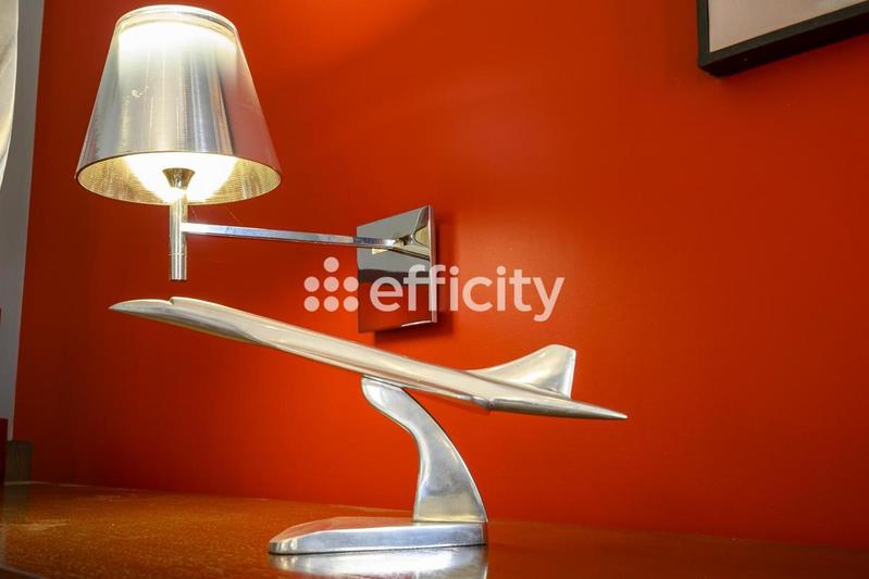 Fonds de commerce - 525 m²