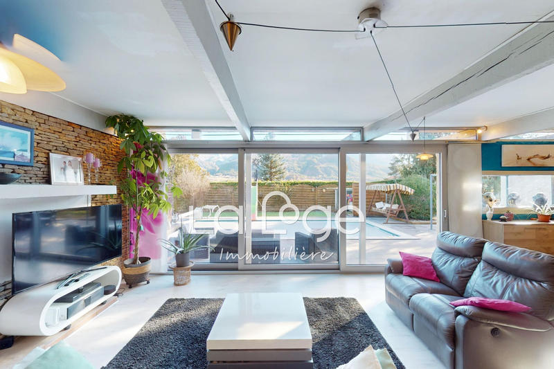 Maison - 160 m² - 4 pièces