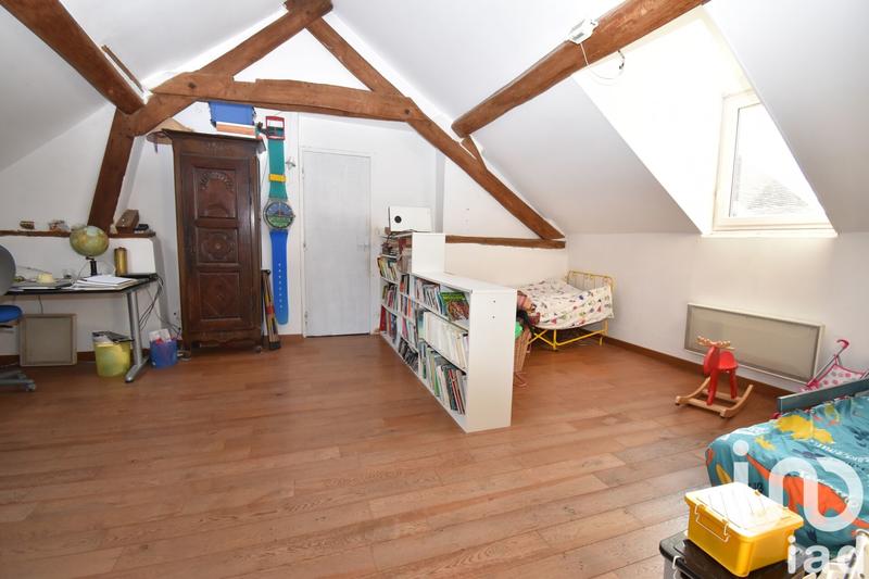 Maison - 157 m² - 8 pièces