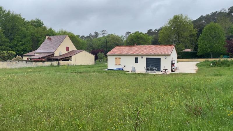 Terrain constructible - 4 472 m²