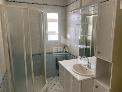 Appartement - 94 m² - 4 pièces