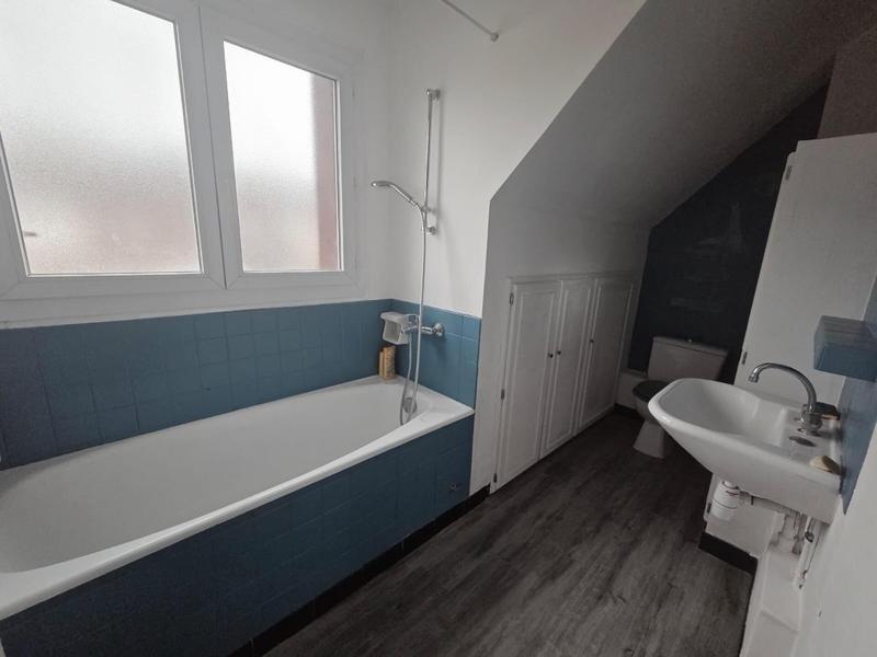 Maison - 110 m² - 6 pièces