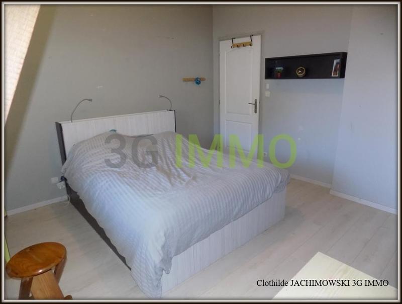 Maison - 212 m² - 10 pièces