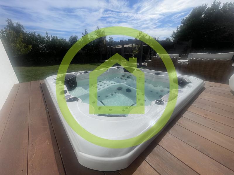 Maison - 160 m² - 6 pièces