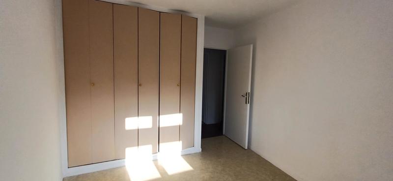 Appartement ancien - 82 m² - 3 pièces