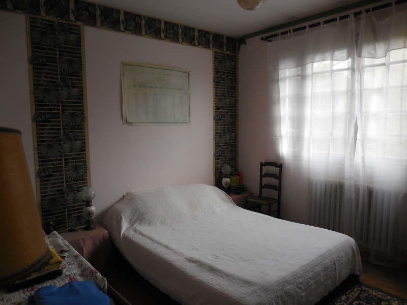 Maison - 240 m² - 10 pièces