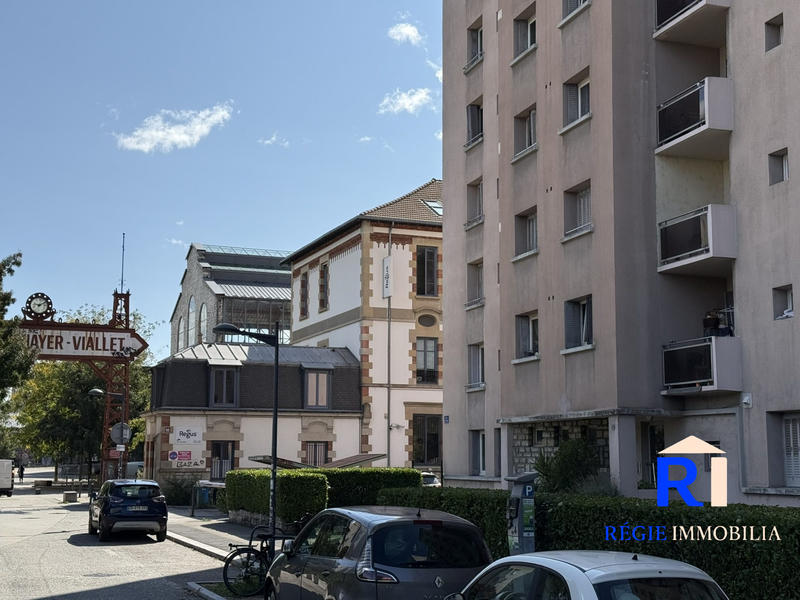 Appartement - 58 m² - 3 pièces