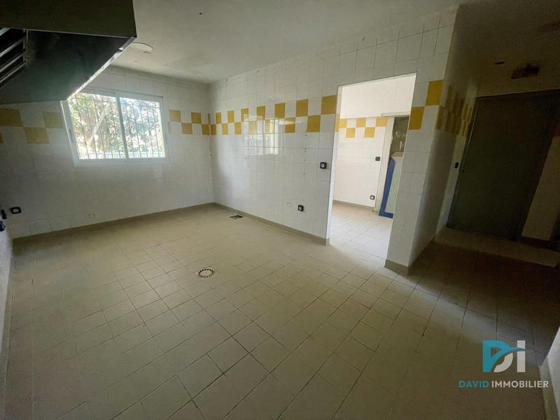 Immeuble - 219 m² - 4 pièces