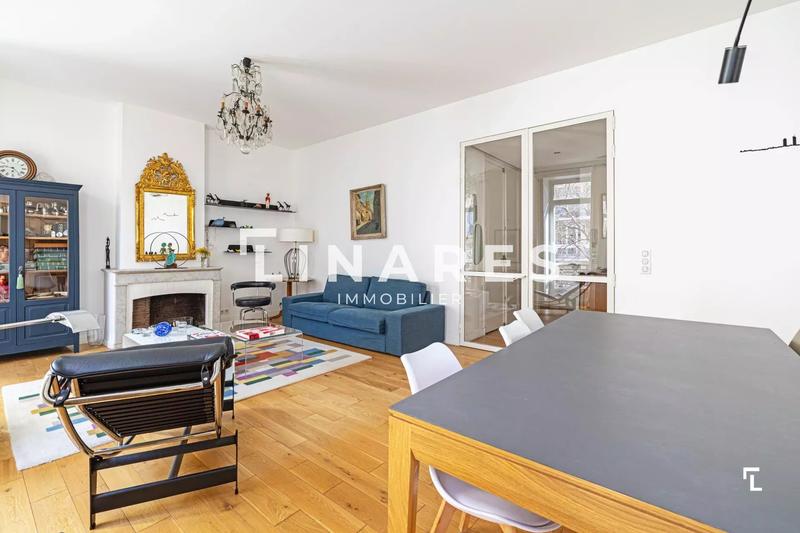 Appartement - 95 m² - 3 pièces