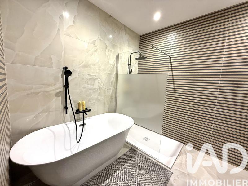 Maison - 102 m² - 5 pièces