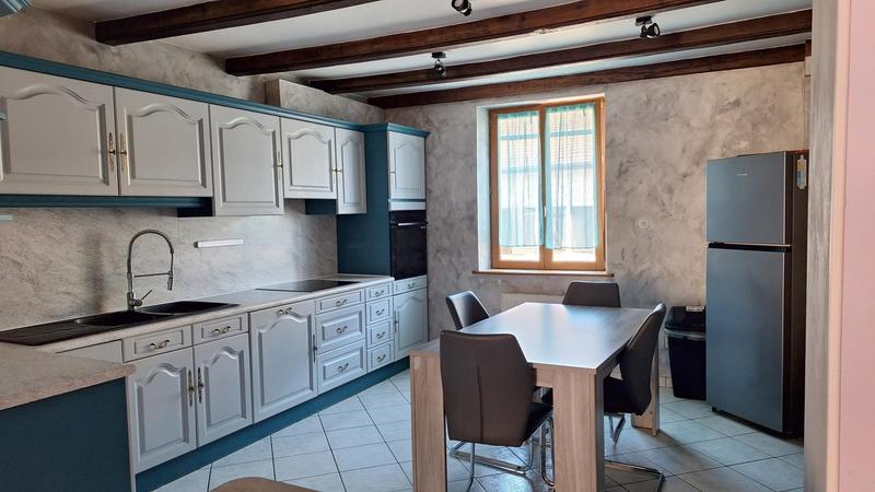 Maison - 190 m² - 8 pièces
