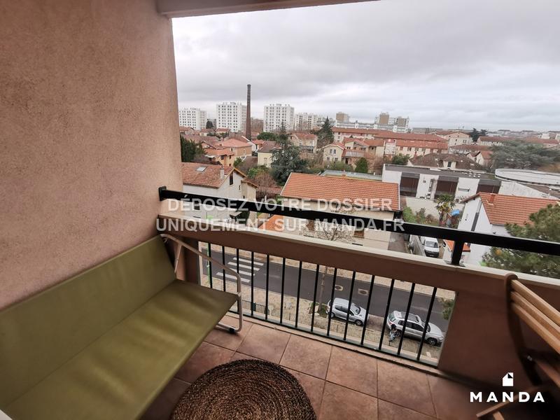 Chambre - 10 m² - 4 pièces