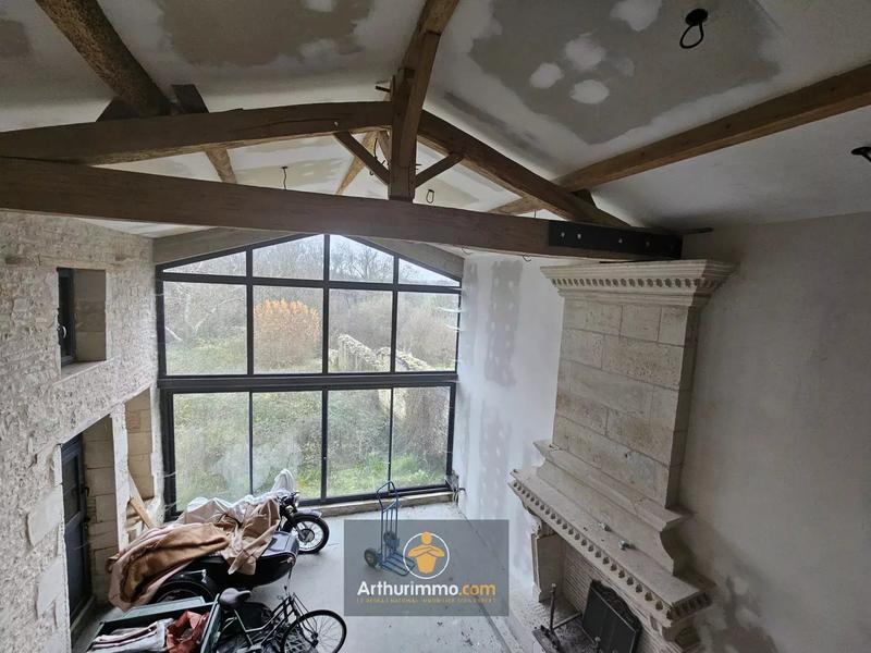 Maison - 225 m² - 6 pièces