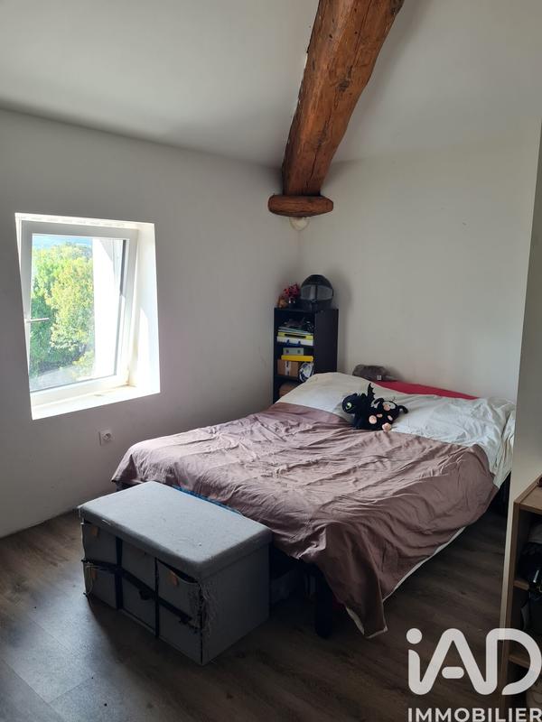 Maison - 370 m² - 9 pièces