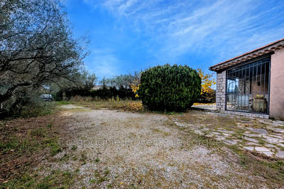 Maison - 120 m² - 3 pièces