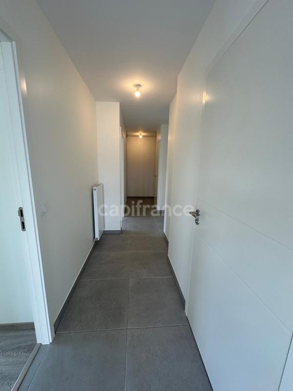 Appartement - 84 m² - 4 pièces