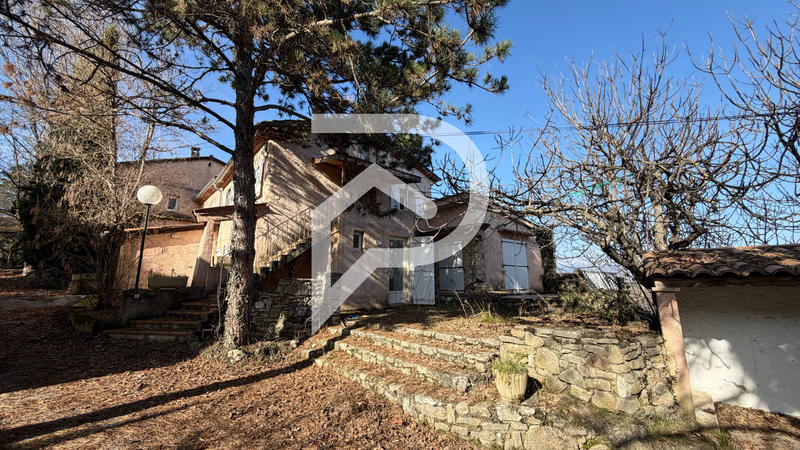 Terrain - 23 000 m²