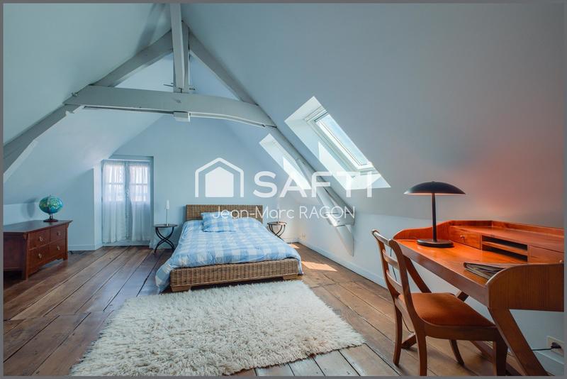 Maison de maîtres - 214 m² - 9 pièces