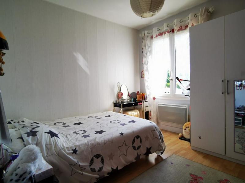 Maison - 215 m² - 14 pièces